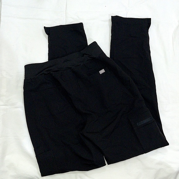 FIGS scrub pants!! - Picture 2 of 2